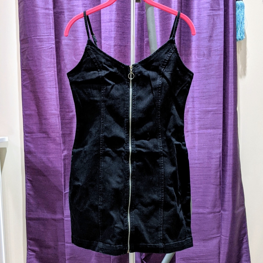 Black Denim Zip Mini Dress - Picture 5 of 6